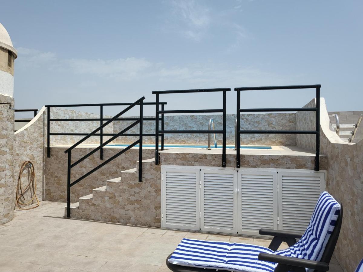 Ático dúplex con piscina privada y vistas al mar en Paraíso de Vera! Exterior foto